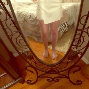 Express white skort